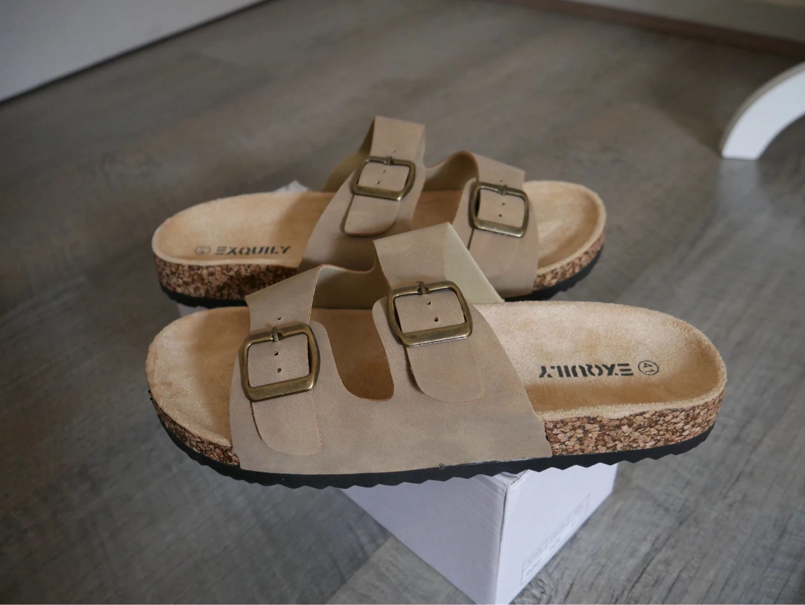 Sandalias con correas estilo mulas color marrón gris – photo 2